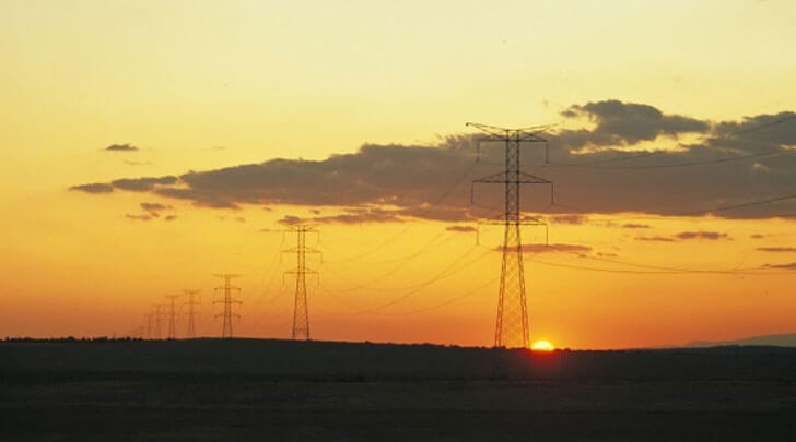 Línea eléctrica.