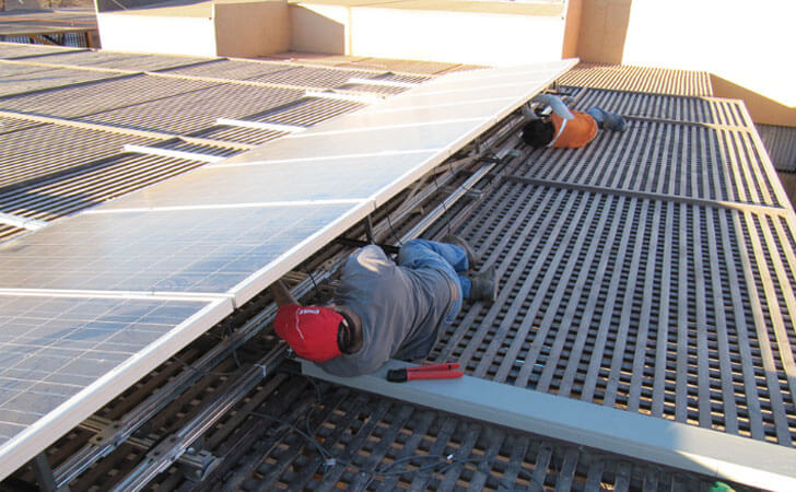 San Mateo de Gállego instalará una plata fotovoltaica en su polígono.