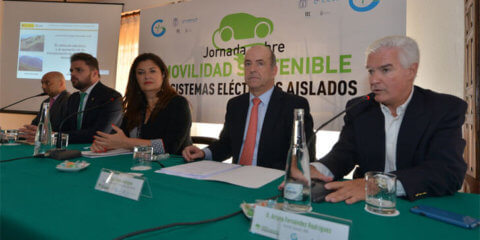 El Hierro alimentará los coches eléctricos con energía hidroeólica
