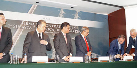 ACCIONA firma un contrato de venta de energía renovable en México