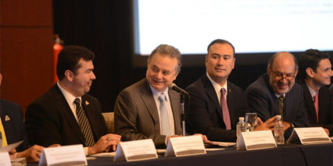 México se plantea una meta del 50% de energías limpias en 2050