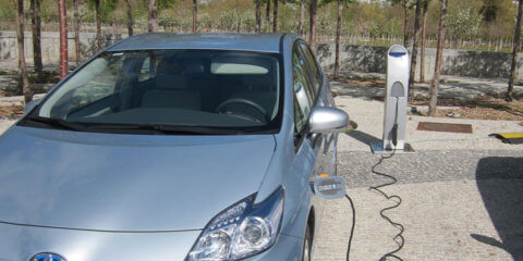 Mallorca fomenta el uso de los puntos de recarga de vehículo eléctrico