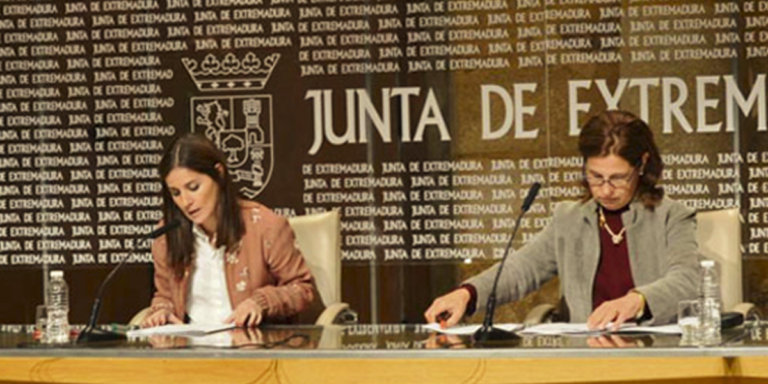 La Junta de Extremadura anuncia nuevas ayudas para renovables.