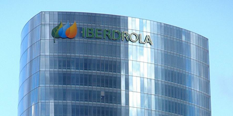 Iberdrola coloca bonos verdes adquiridos por inversores socialmente responsables, entre otros, por valor de 750 millones de euros para proyectos sostenibles.