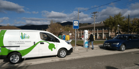 Primer punto de recarga de vehículos en el medio rural de Burgos