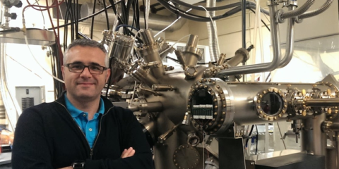 Equipo científico obtiene células fotovoltaicas ultra-eficientes usando AlGaInp