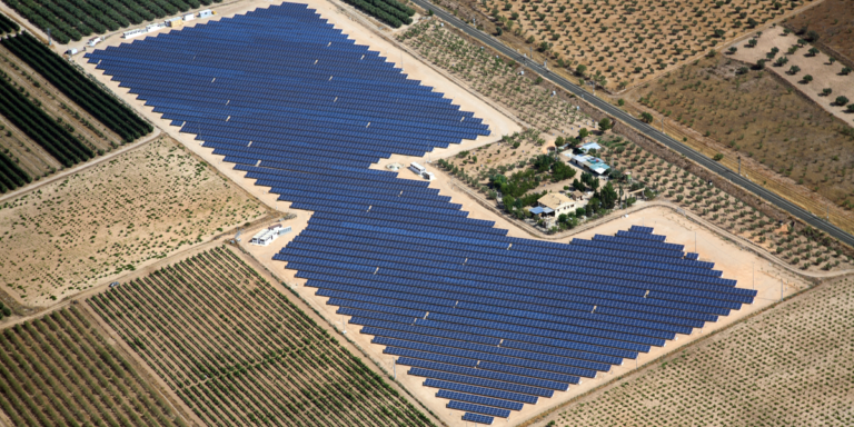 La planta de generación fotovoltaica Los Almendros, situada en la Comunidad Valenciana es uno de los proyectos que ha adquirido la nueva compañía inversora Kobus Partners.
