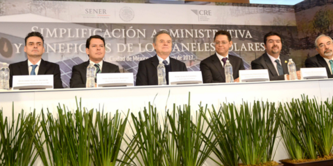 México simplifica el acceso de pequeños generadores a la red de distribución