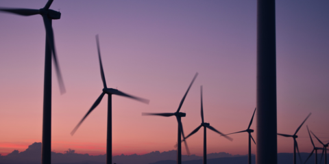 MINETAD actualiza la retribución de las instalaciones eléctricas renovables