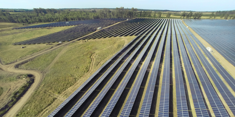 Planta solar La Jacinta, Uruguay.