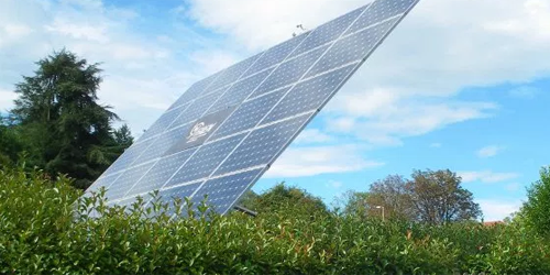 Instalación solar fotovoltaica conectada a red del Parque Tecnológico del Principado de Asturias en Llanera.