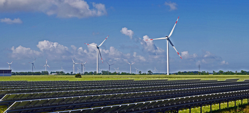 Parque eólico y fotovoltaico. 