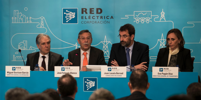 Encuentro con la prensa ofrecido por la dirección de Red Eléctrica de España en el que hablaron sobre la transición energética y las interconexiones internacionales.