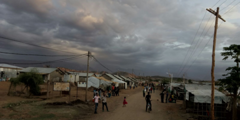 Alianza Shire, colaboración público-privada para llevar la electricidad a un campo de refugiados