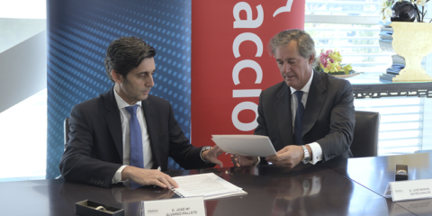 Telefónica se abastecerá de energía 100% renovable de Acciona