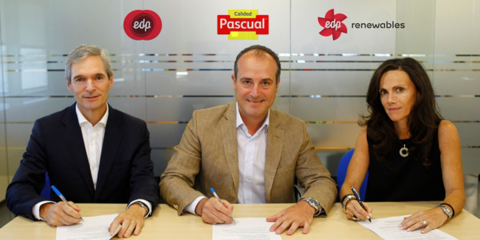 Calidad Pascual firma un acuerdo con EDPR para la compraventa de Energía Eólica