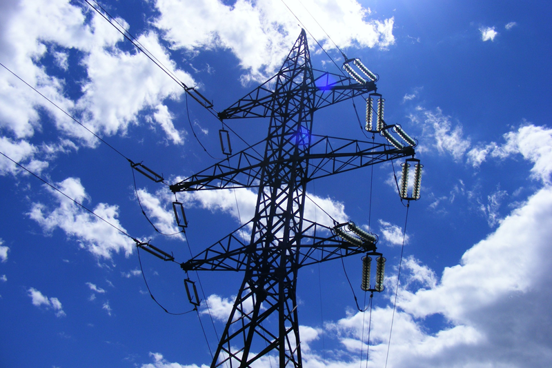 Torre de alta tensión. Transporte eléctrico.