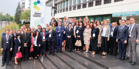 Un encuentro internacional trata la seguridad jurídica y estabilidad de ingresos para inversiones en Energías Renovables