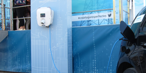 Energía reforma el Real Decreto sobre los gestores de carga y abre camino al despliegue de puntos de recarga eléctrica