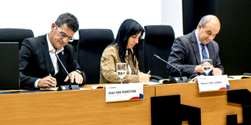 De izquierda a derecha, Iñaki San Sebastián, Nekane Balluerka y Luis Vega