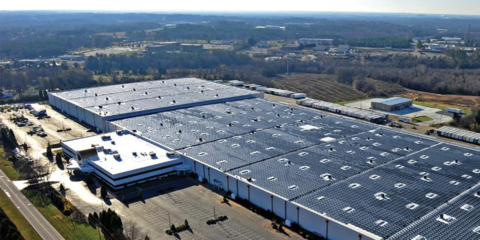 Schneider Electric se compromete a consumir el 100% de energía eléctrica renovable en 2030