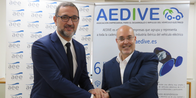 Colaboración entre AEDIVE y AEE para impulsar acciones relacionadas con el automóvil eléctrico y la energía eólica