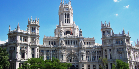 El Ayuntamiento de Madrid se abastecerá con electricidad generada por energías renovables