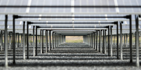 La generación eléctrica con energías renovables sigue atrayendo inversiones a nivel global en 2018