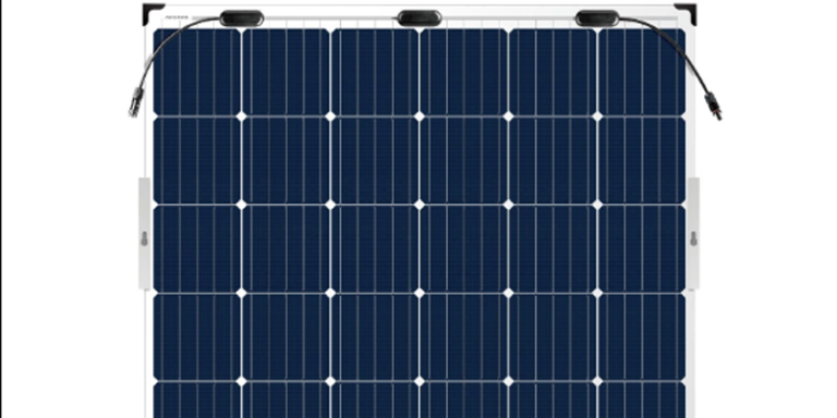 Células solares bifaciales industrializadas que ofrecen una eficiencia de conversión frontal media de hasta un 21,9%.