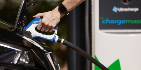 BP compra Chargemaster, compañía gestora de la mayor red de puntos de recarga del Reino Unido