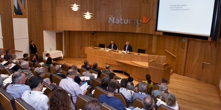 Fundación Naturgy ha celebrado un curso de verano en Barcelona en el que se ha tratado al consumidor de energía