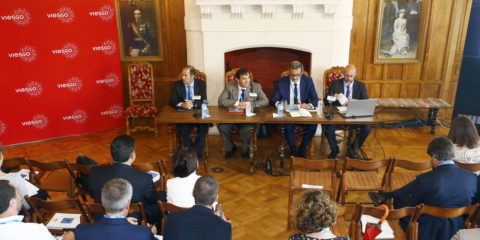 Expertos analizan el futuro del sector energético europeo en la era digital durante los cursos de verano de la UIMP