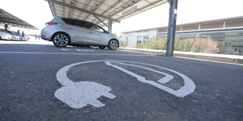 Cabildo de Tenerife convoca ayudas para instalar puntos de recarga rápida de vehículos eléctricos