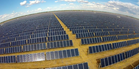 Lista para conectarse a red una planta de energía virtual de 5 MW en Australia con más de 600 usuarios