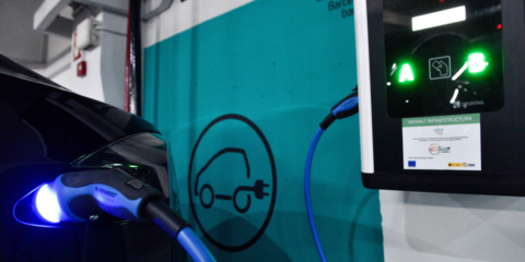 Endesa asume la gestión de 400 puntos de recarga instalados en una red nacional de aparcamientos