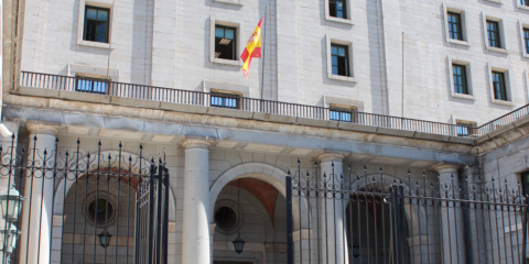 El Gobierno fija las competencias de la CNMC como regulador independiente del mercado de electricidad