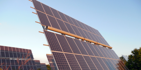 Sistema de control para gestionar seguidores solares y aumentar la fiabilidad de los parques fotovoltaicos