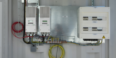 Villaya Emergency, un sistema de microgrid móvil que proporciona electricidad en situaciones de emergencia