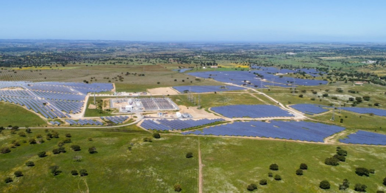 Parque fotovoltaico Ourika de WElink en Portugal.