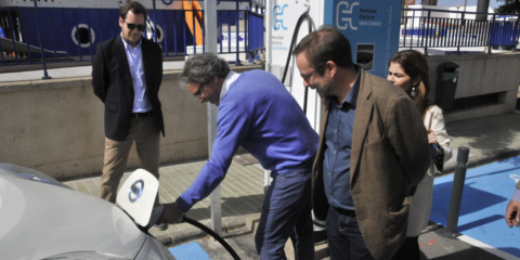 Primer punto de recarga ultrarrápida para vehículos eléctricos en la isla de Gran Canaria