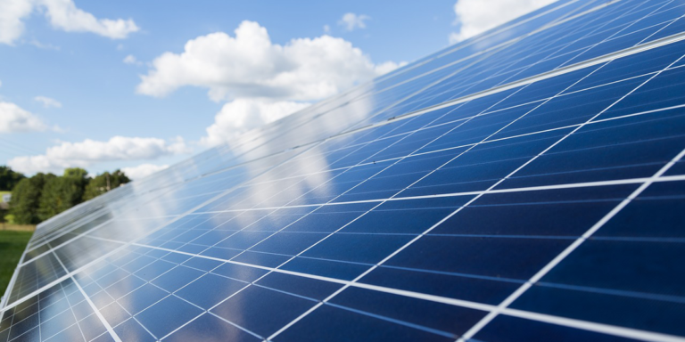 La nueva empresa Nara Solar tiene como objetivo desarrollar la energía fotovoltaica en España.
