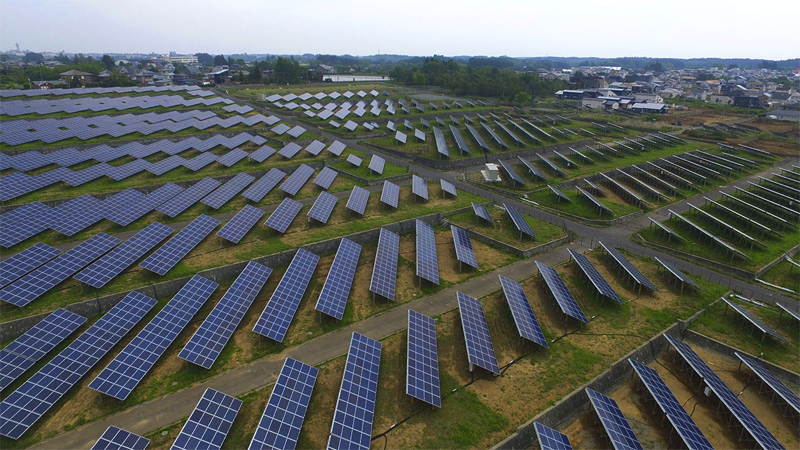 Proyecto fotovoltaico de Univergy en la cornisa cantábrica. 