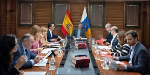 Canarias aprueba la ejecución de la nueva interconexión eléctrica submarina entre Lanzarote y Fuerteventura