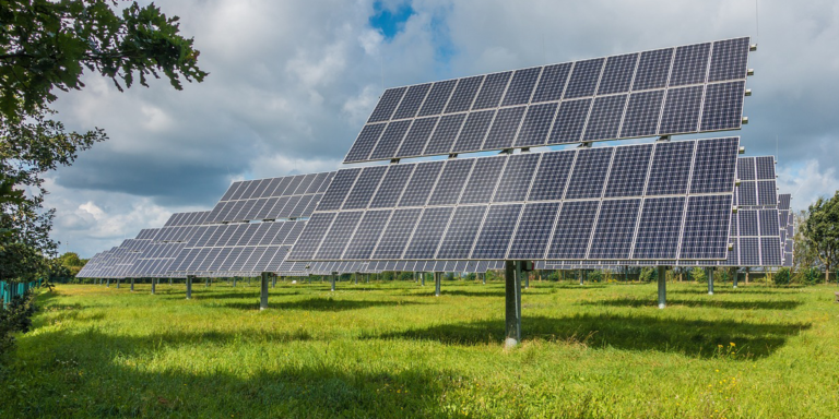 OPDEnergy ha firmado tres acuerdos para desarrollar tres proyectos de plantas fotovoltaicas en España, que proporcionarán un total de 150 MW de potencia.