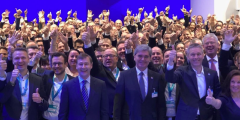 Siemens reestructura su organización empresarial y apuesta por IoT, la energía y la movilidad eléctrica