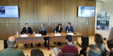 Entra en el mercado eléctrico español una tarifa plana que proporciona consumo ilimitado de energía fotovoltaica