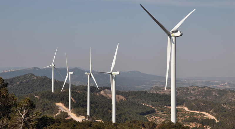 Uno de los parques eólicos ya construidos por Elecnor, en este caso, en Tarragona. La compañía se ha adjudicado el contrato para la construcción de los seis proyectos eólicos de Zaragoza, que sumarán una potencia de 231 MW.
