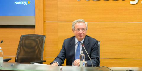 La Fundación Naturgy lanza una publicación para analizar la fiscalidad energética