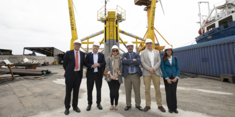 Las pruebas de la primera plataforma flotante eólica de España en Canarias arrancan este mes