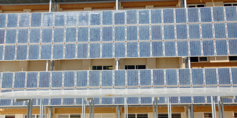 Plantas fotovoltaicas en la Universidad de Jaén